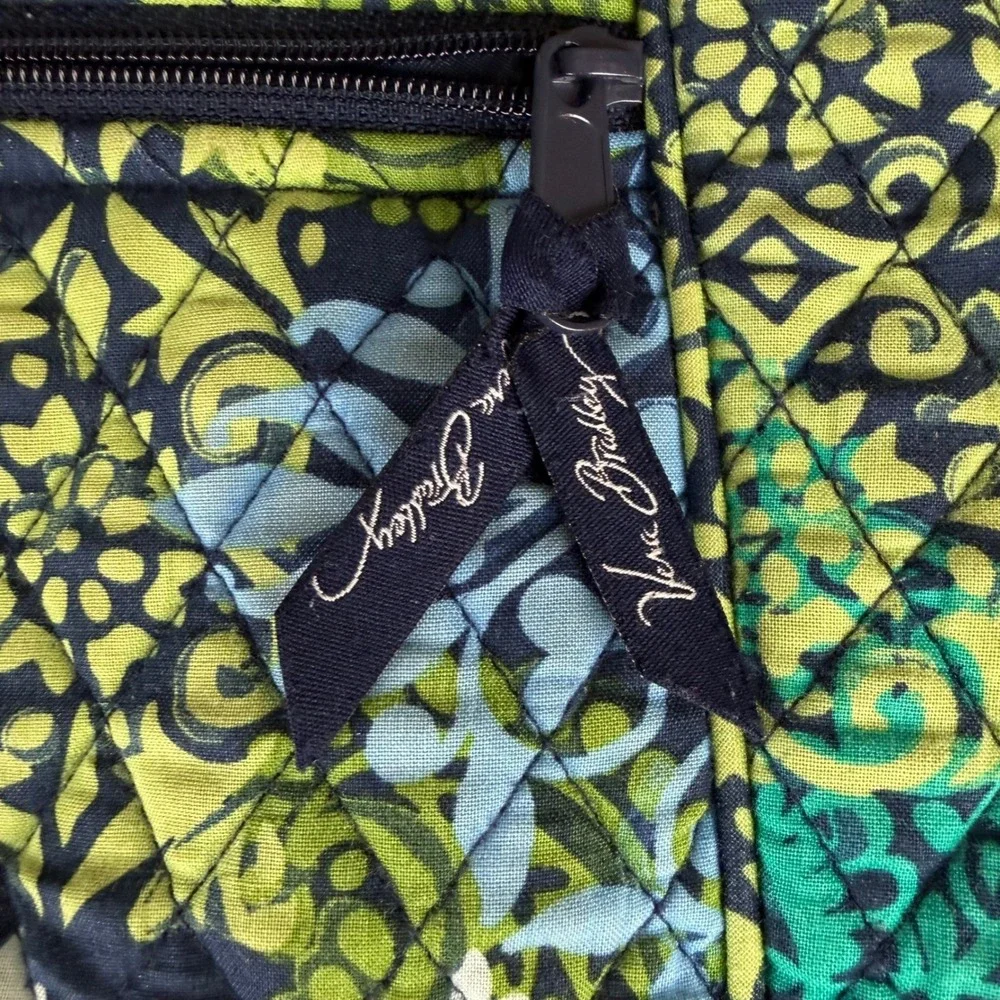Vera Bradley Triple Zip Hipster crossbody bag Caribbean Sea‎ Quilted Blu Green